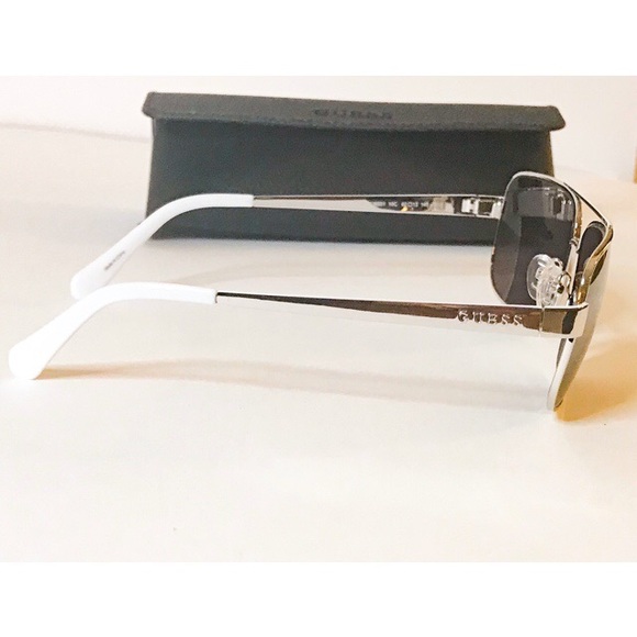 Guess Sunglasses - Picture 4 of 6